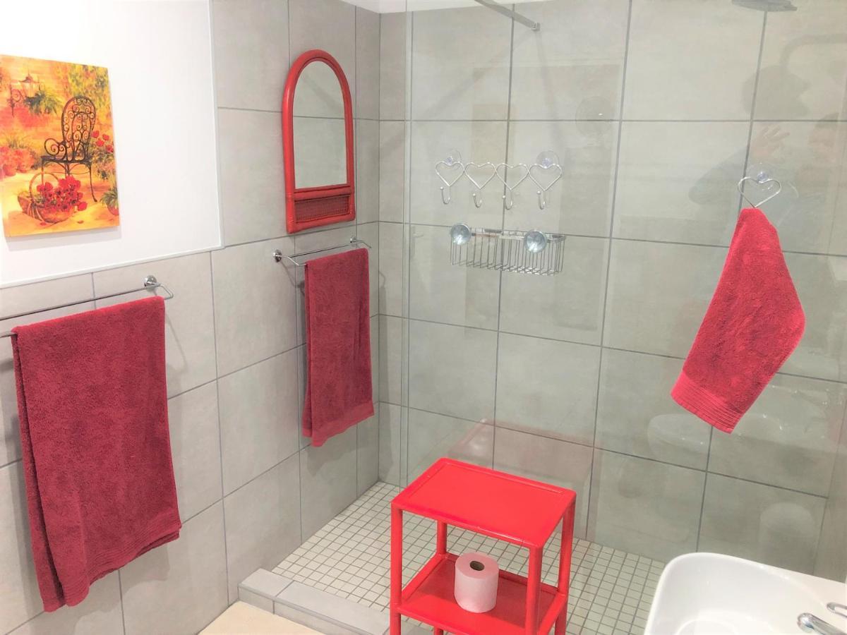 Baylight Accommodation 3 Selfcatering 1 Bedroom Apartment Sleeps 4 Моссел-Бей Экстерьер фото